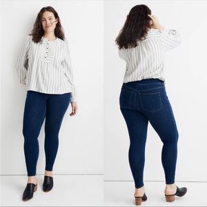 Madewell Roadtripper Pull On Jeans/Jeggings in Everman Wash AA620